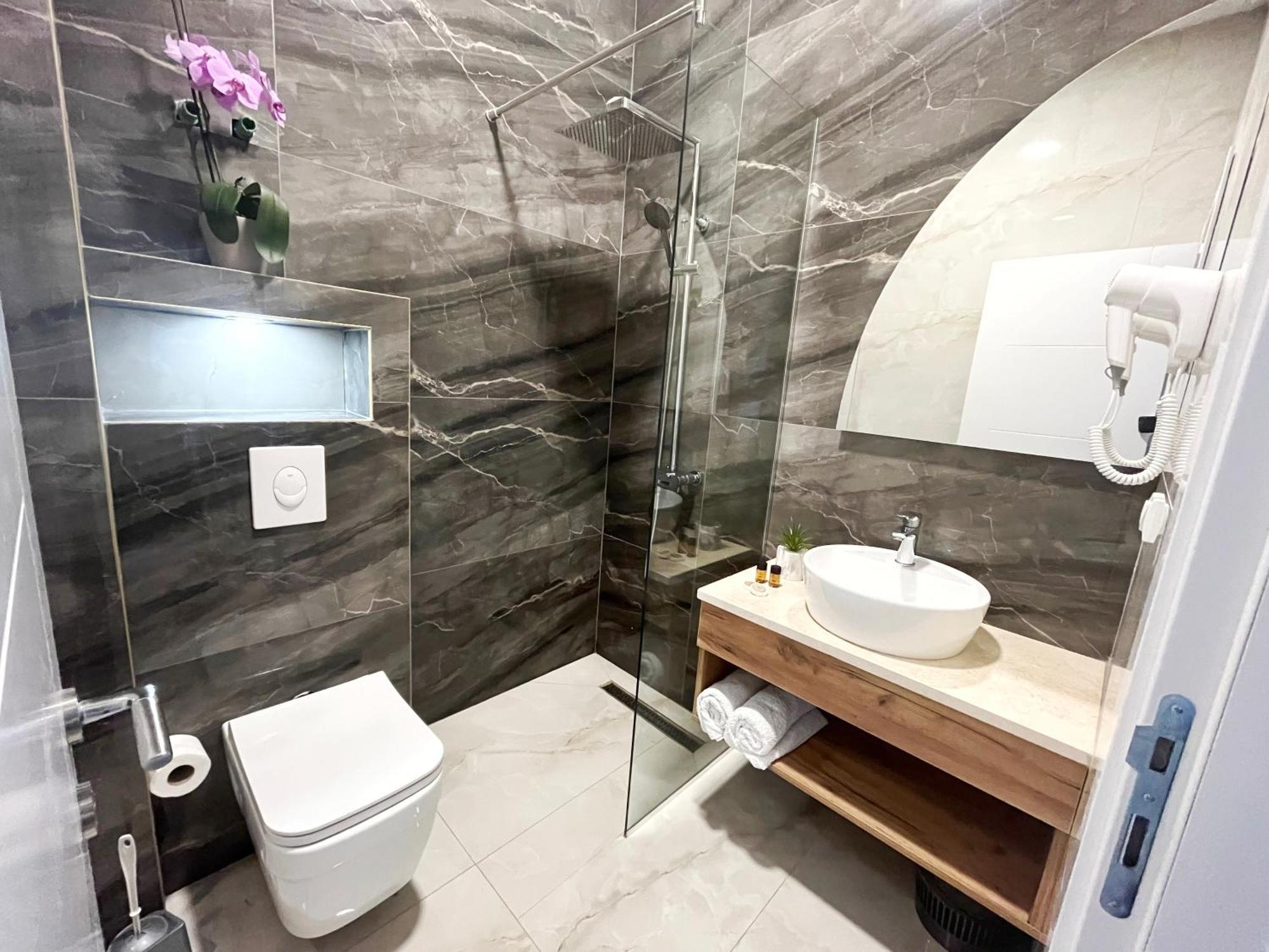 Aparthotel Supreme Luxury Ulcinj Exteriér fotografie